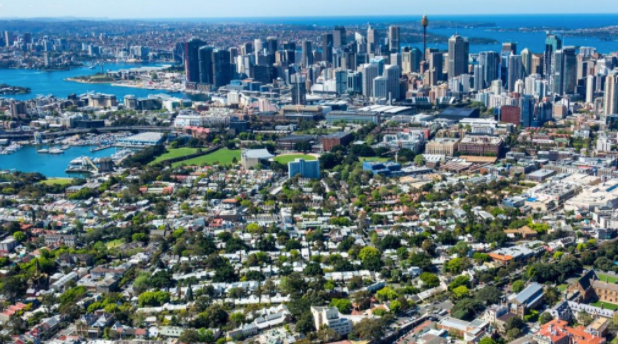 Sydney's red-hot housing market lights up the lockdown gloom